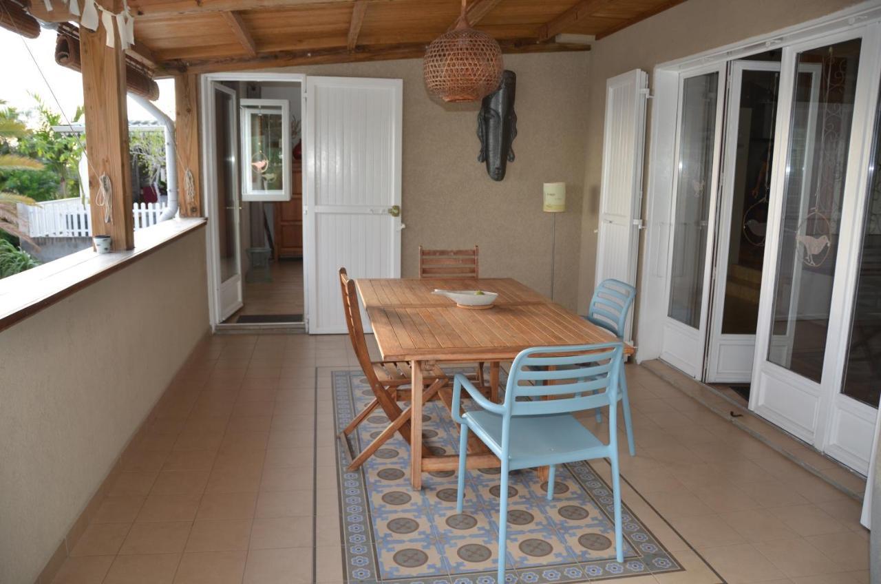 Apartamento Au Claire De L'Eau Saint-Leu Exterior foto